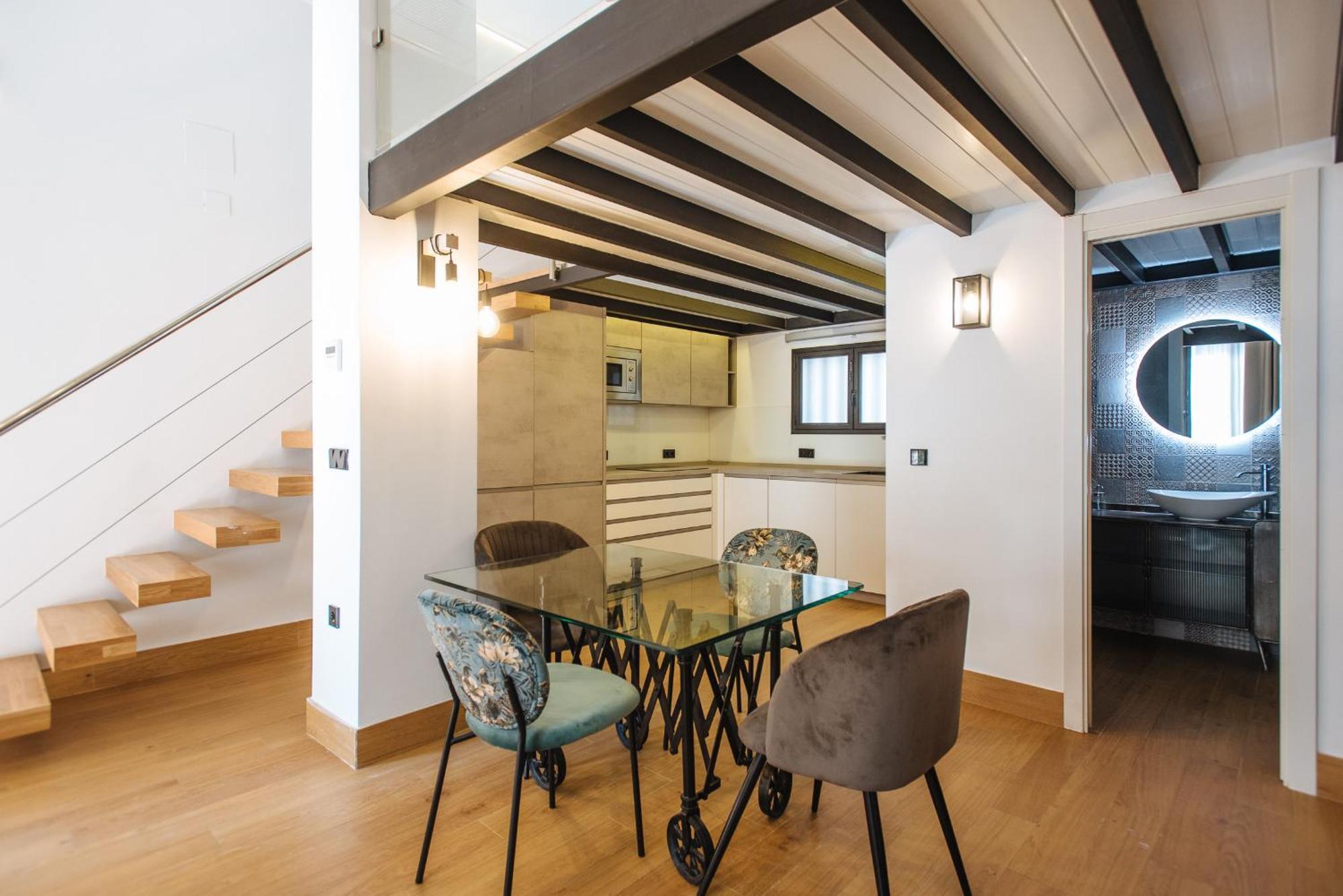 Loft Patricia Nervion Apartment Seville Exterior photo